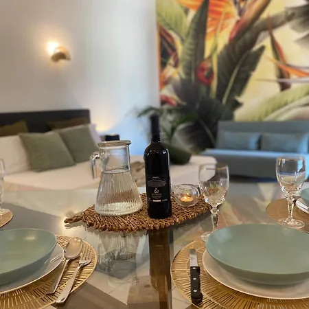 Nature In W Piscina *